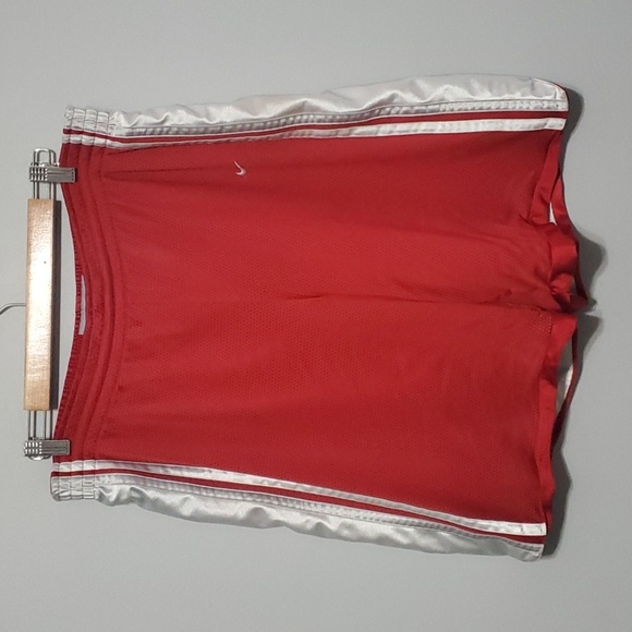 Nike shorts men's size M basketball red white grey perforated Reversible - Picture 1 of 16
